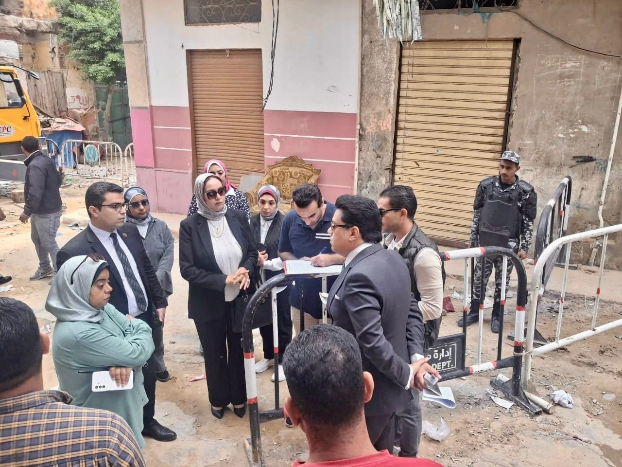 النيابة الإدارية تفحص واقعة ميل عقار أمبروزو المكون من 14 طابق بالإسكندرية (3) النيابة الإدارية تفحص واقعة ميل عقار أمبروزو المكون من 14 طابق بالإسكندرية (3)