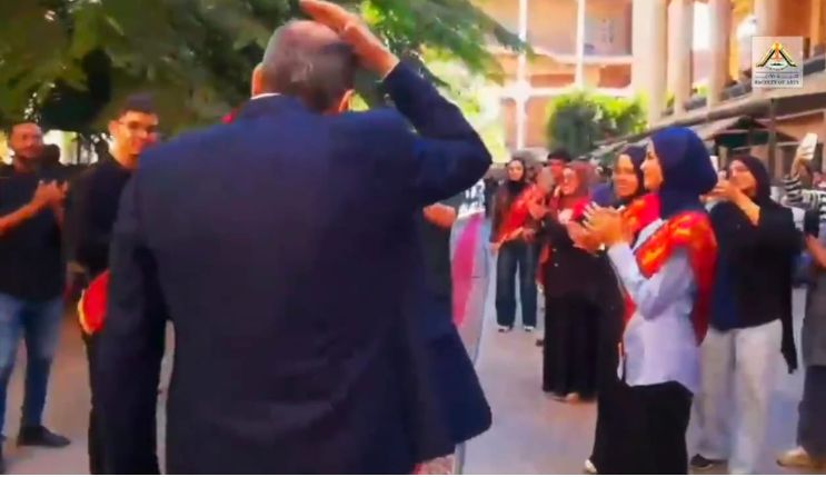 تحية عميد أداب بنها تحية عميد أداب بنها