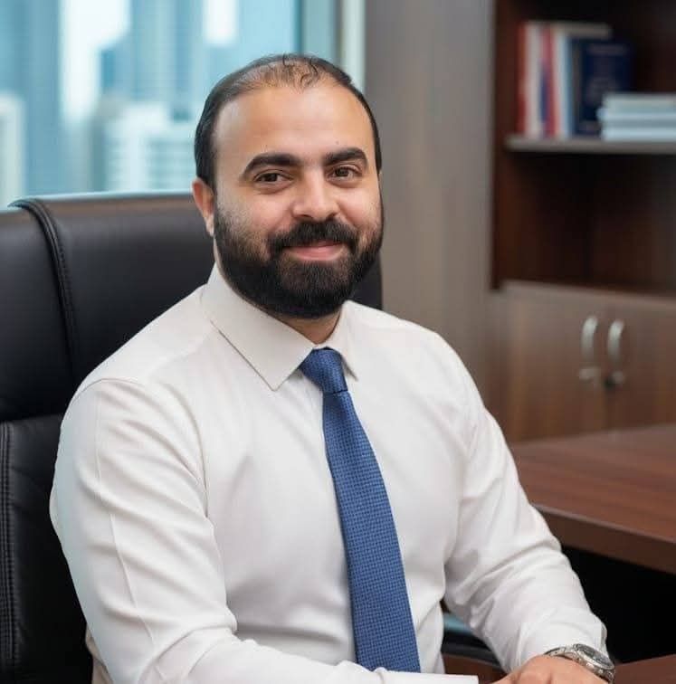 دكتور محمد محسن مدير المستشفي دكتور محمد محسن مدير المستشفي
