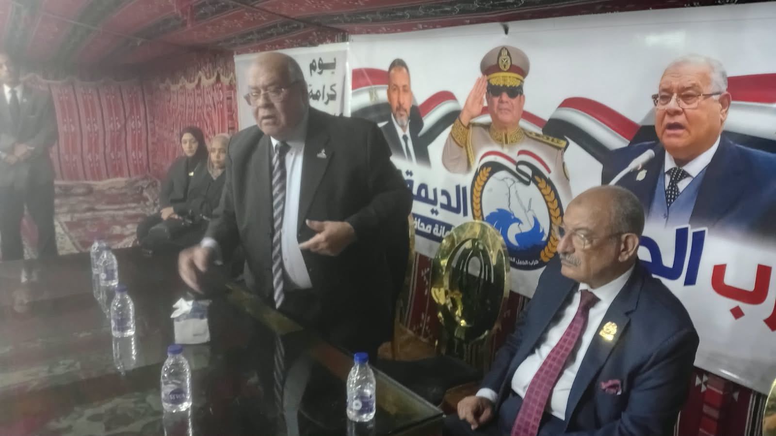 ناجي الشهابي يفتتح المقر الجديد لحزب الجيل بمطروح (2) ناجي الشهابي يفتتح المقر الجديد لحزب الجيل بمطروح (2)