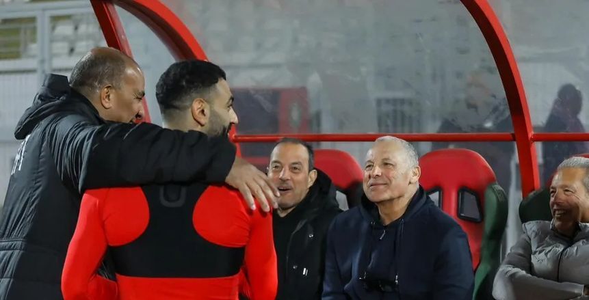 هاني أبوريدة يطير إلى أسطنبول للاجتماع بالاتحاد التركي ومحمد صلاح