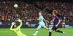 فيديو | جوردون يسجل هدف برشلونة السادس.. وماريانو دياز يحرز الأول لـ ألافيس