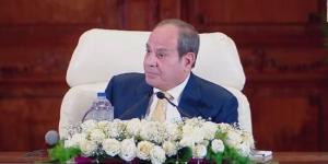 فخامة الرئيس السيسى: أهمية دمج الخدمة المجتمعية بالمشروعات الاستثمارية :اليوم السابع