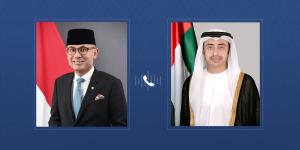 عبدالله بن زايد يهنئ هاتفياً وزير خارجية إندونيسيا ويبحثان علاقات التعاون بين البلدين
