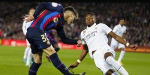 موعد كلاسيكو برشلونة وريال مدريد والقنوات الناقلة