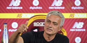 مورينيو يرفض تعديل تكتيك ريال مدريد لمواجهة يامال