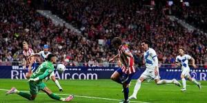 أتلتيكو مدريد يفوز على ديبورتيفو لاكورونيا ويعزز وصافته للدوري الإسباني