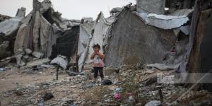 غارات وعمليات نسف وإطلاق نار.. الاحتلال يواصل خرق وقف إطلاق النار في غزة
