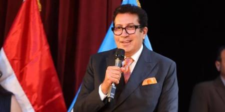 هاني رمزي وأحمد بدير ووفاء عامر ضمن المكرمين في افتتاح مهرجان VS-FILM بالسويس