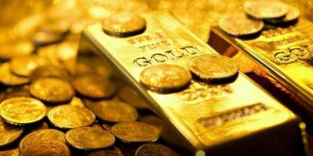 الذهب يهبط دون 4000 دولار وسط مخاوف التضخم والفائدة