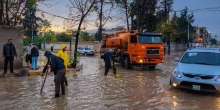 سوريا.. 7 وفيات و4 مفقودين جراء سيول وفيضانات منذ 3 أيام