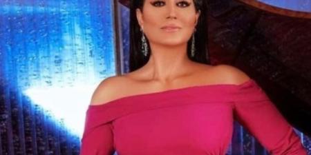 وفاء عامر تشيد بالسويس وأهلها خلال تكريمها بمهرجان VS-FILM: مدينة تحمل تاريخًا وطنيًا عظيمًا