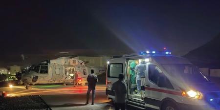 عُمان: إخلاء مصاب من طاقم لنش هندي استُهدف في مضيق هرمز