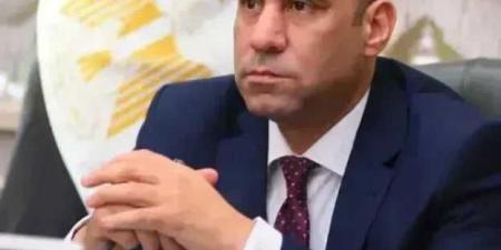 وزير العمل يتابع حادث تصادم السيارات بالطريق الأوسطي ويوجه بسرعة حصر الضحايا والمصابين