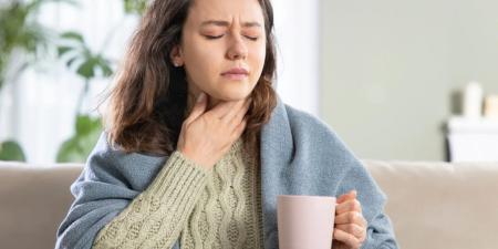 من العسل إلى المثلجات .. 7 طرق لتهدئة التهاب الحلق