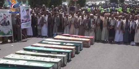 توزيع رتب وهمية للتحشيد.. التشييع الميداني يكشف مصرع 51 عنصراً من مليشيا الحوثي