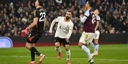 فيديو | عقدة أبدية.. إيميليانو مارتينيز يعترف بمعاناته أمام محمد صلاح