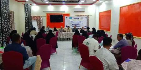 أبين تدشن برنامجا لتعزيز قدرات العاملين في المساحات الصديقة للطفل