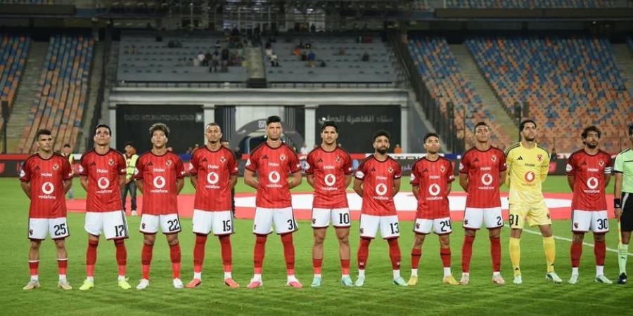 الأهلي يفلت من الخسارة ويتعادل أمام القناة 3 - 3 في الدوري