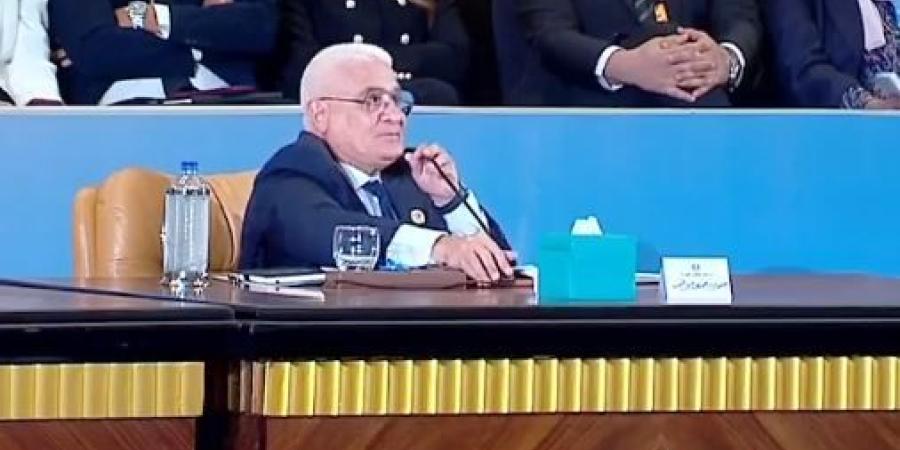 منتدى مصر.. رئيس التأمينات: نفسنا نوصل لحد أدنى في المعاشات 10 آلاف جنيه