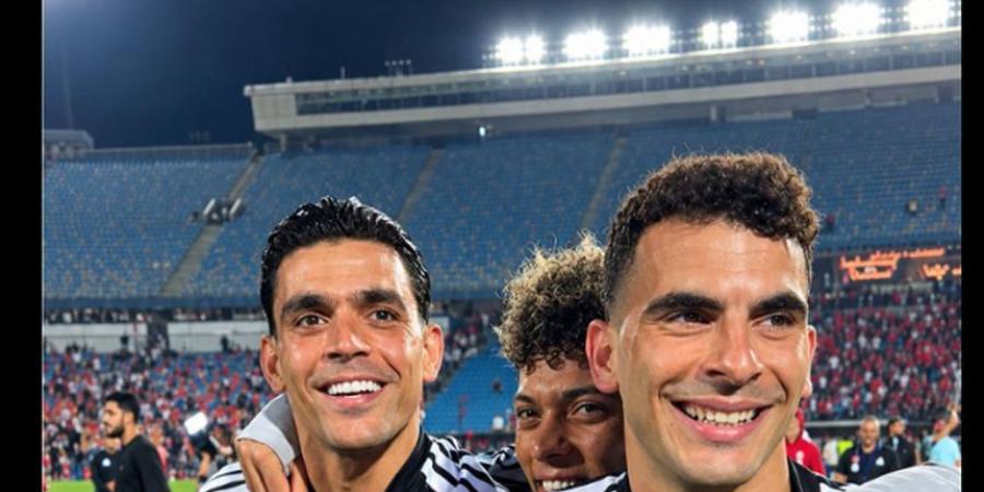 نجم الأهلي السابق يطالب برحيل عموتة واستبعاد زيزو وبن شرقي من المباريات