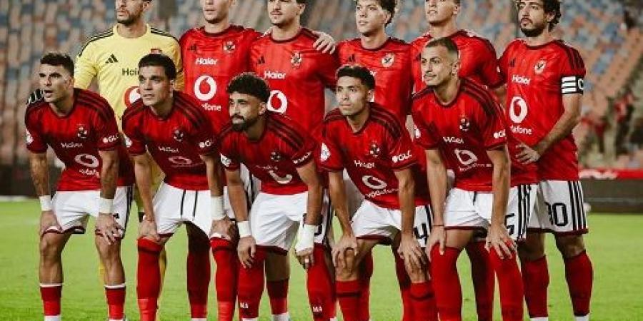 اجتماع حاسم في الأهلي بعد التعادل مع القناة واتجاه لاستبعاد خمسة لاعبين