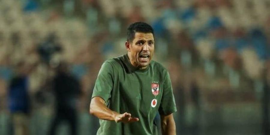 اجتماع عاصف بين عموتة ولاعبى الأهلى بعد التعادل مع القناة فى الدورى :اليوم السابع