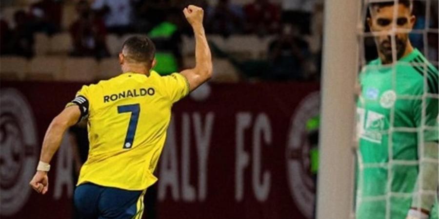 فيديو | رونالدو يقود النصر للفوز على الفيصلي بثلاثية في الدوري السعودي