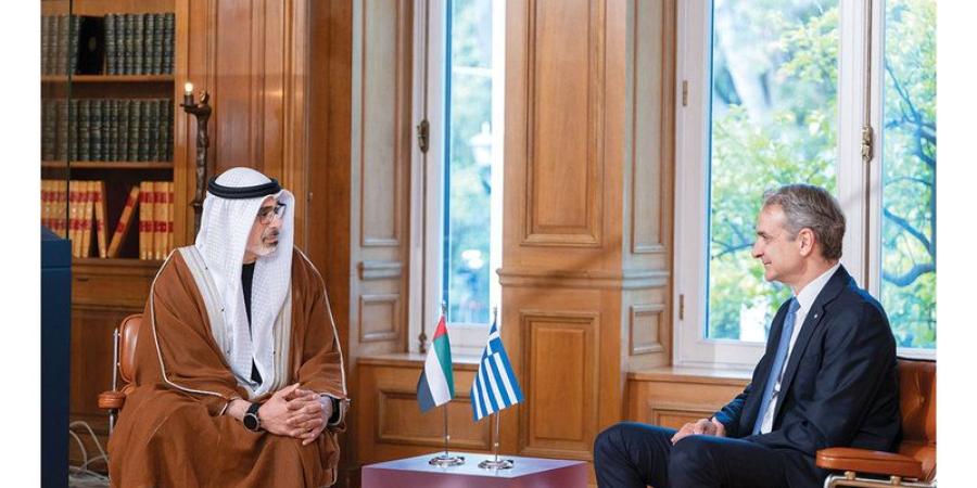 ولي عهد أبوظبي ورئيس وزراء اليونان يبحثان تعزيز الشراكة الاستراتيجية بين البلدين