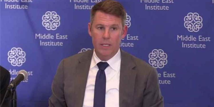 مسؤول أمريكي بارز يرجّح تدخلا عسكريا أمريكيا مباشرا في اليمن ويحدد الموعد