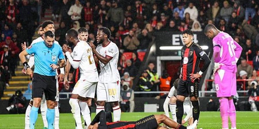 ميلان يسقط من جديد في الدوري الأوروبي ويخسر أمام بورنموث