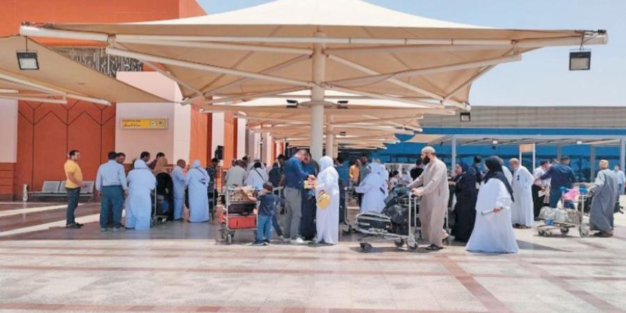 تغيرات سعر صرف الجنيه تربك شركات السياحة المنظمة لرحلات العمرة