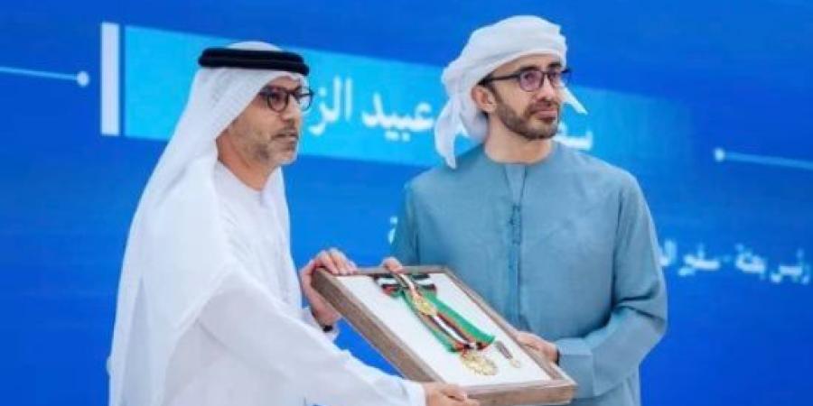 سفير الإمارات: أعتز بمنحى وسام زايد الثانى من الطبقة الأولى :اليوم السابع