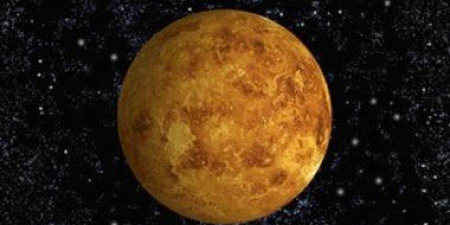 الزهرة يمر بين الأرض والشمس في ظاهرة الاقتران السفلي
