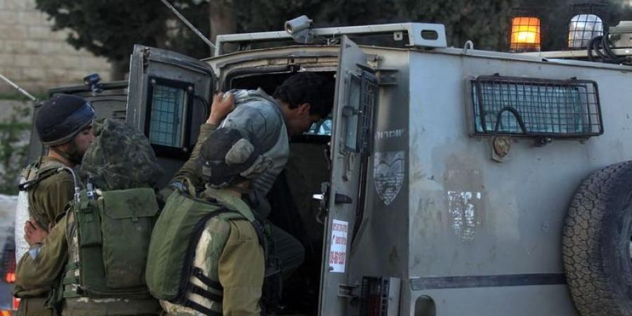 الاحتلال الإسرائيلي يعتقل 70 فلسطينيا خلال حملة اقتحامات في الضفة