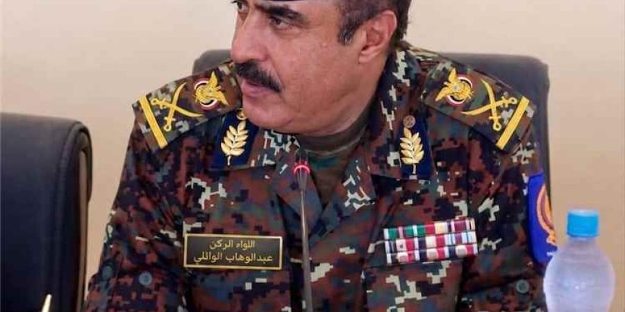 محافظ إب: المحافظة قدمت أكثر من 7 آلاف شهيد ومستعدة لمعركة التحرير
