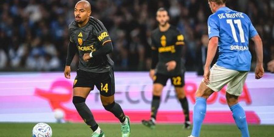 روما يحرم نابولي من الفوز بتعادل مثير في الوقت القاتل بالدوري الإيطالي