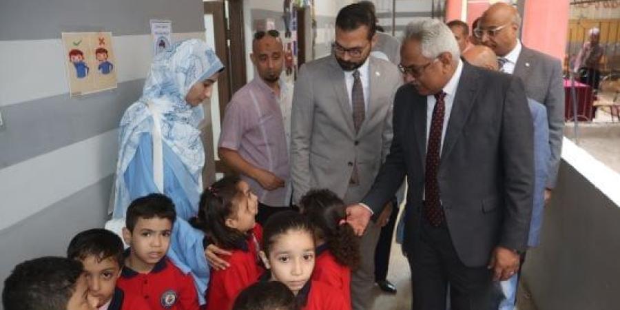 نائب محافظ سوهاج يتابع بدء فعاليات الحملة القومية للتطعيم ضد الحصبة الألمانية :اليوم السابع