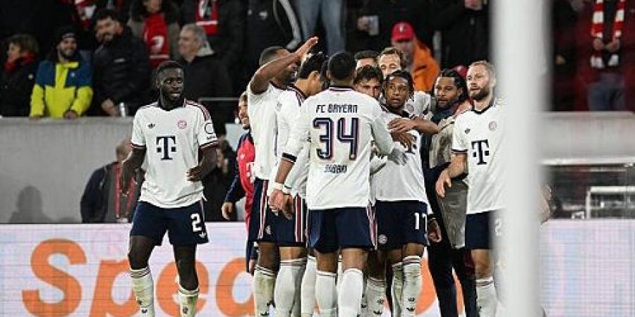 بايرن ميونخ يتقدم على فرايبورج 3-1 ويتصدر البوندسليغا