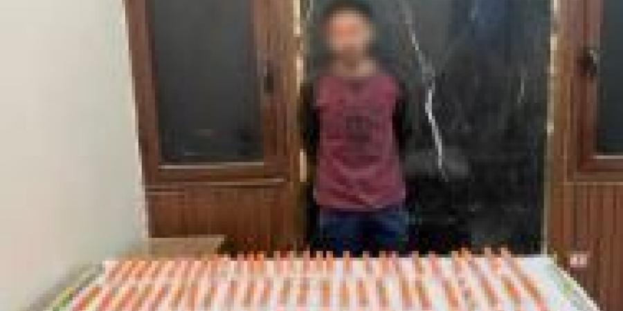ضبط طالب بالقليوبية يروج لبيع الألعاب النارية عبر صفحة على السوشيال ميديا