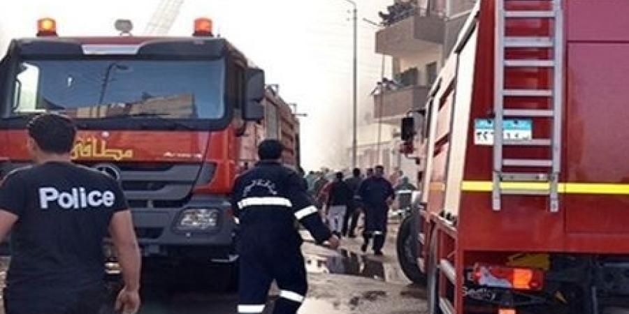 السيطرة على حريق منزل في أبو النمرس دون إصابات