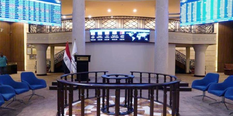 البورصة المصرية تخسر 171 مليار جنيه في أولى جلسات الأسبوع وسط موجة هبوط حادة