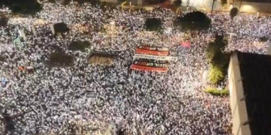 الآلاف يتظاهرون فى تل أبيب ضد نتنياهو قبل أيام من الانتخابات.. فيديو :اليوم السابع
