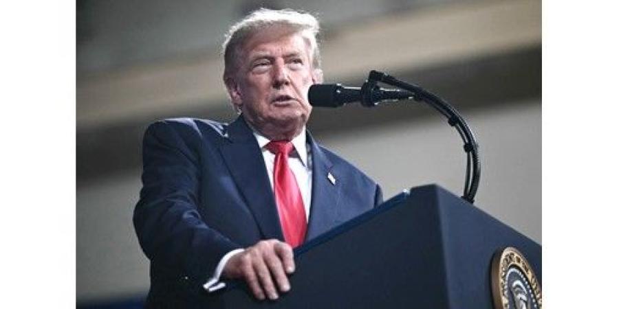 ترامب: لدي خياران إما إنهاء إيران وهو أمر سهل للغاية أو إبرام اتفاق