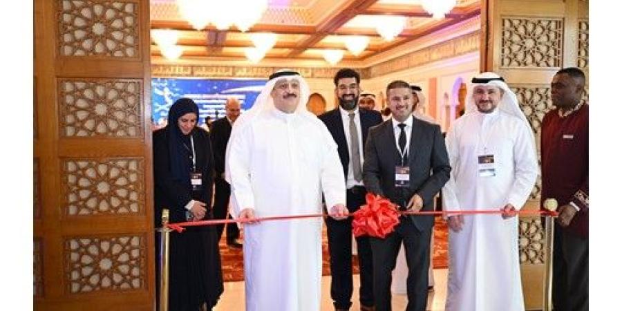 وزير الصحة: الاستثمار في الكوادر الوطنية ركيزة أساسية لتطوير منظومة الرعاية الصحية
