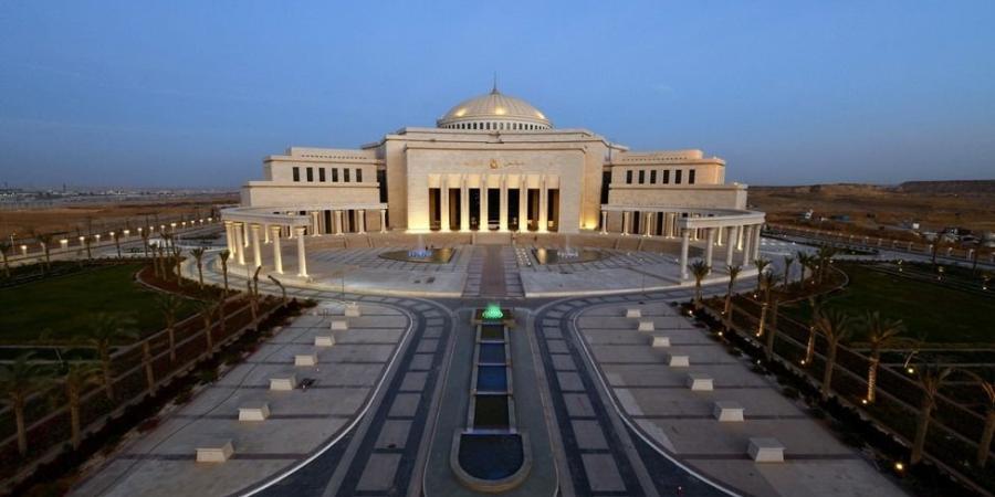 مجلس النواب يناقش 6 طلبات مناقشة عامة تتناول قضايا الصحة والصناعة والزراعة والتعليم وأزمة القمامة.. الاثنين