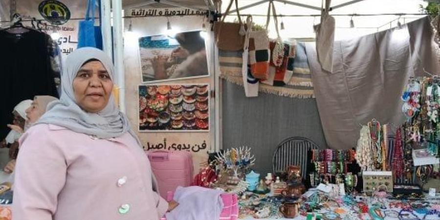 سيدات القصير يخطفن الأنظار بمنتجات الخوص والصدف فى معرض «أيادى مصر» :اليوم السابع