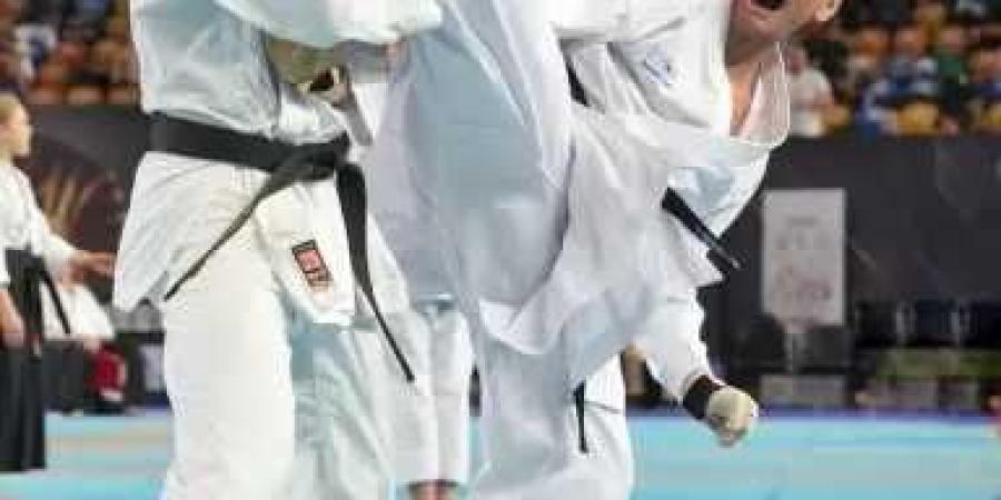 أزمة تحكيمية في بطولة العالم للكاراتيه التقليدي بالقاهرة.. ومطالب بالاستعانة بطبيب مصري لضمان العدالة