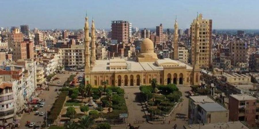 السكة الحديد تشغل قطارات استثنائية اليوم لنقل زوار مولد إبراهيم الدسوقى :اليوم السابع