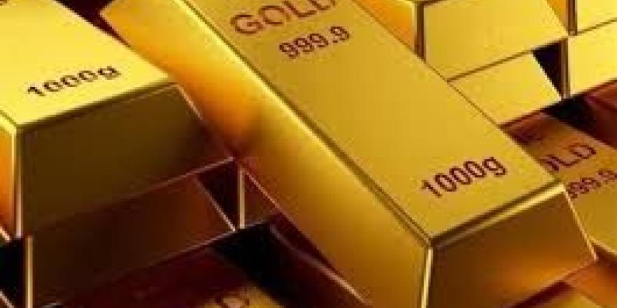 الذهب يهبط دون 4 آلاف دولار للأونصة ويتجه لثاني خسارة شهرية
